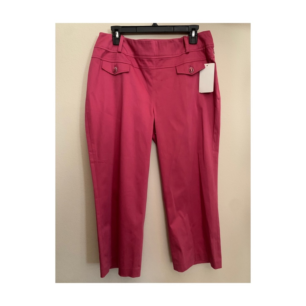 Pink Crop pants with jewels